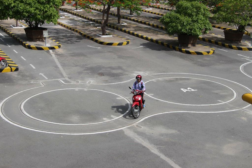 Xe Máy A1 - Lịch học Lý thuyết 15/11 và lịch thi là 17/11/2020