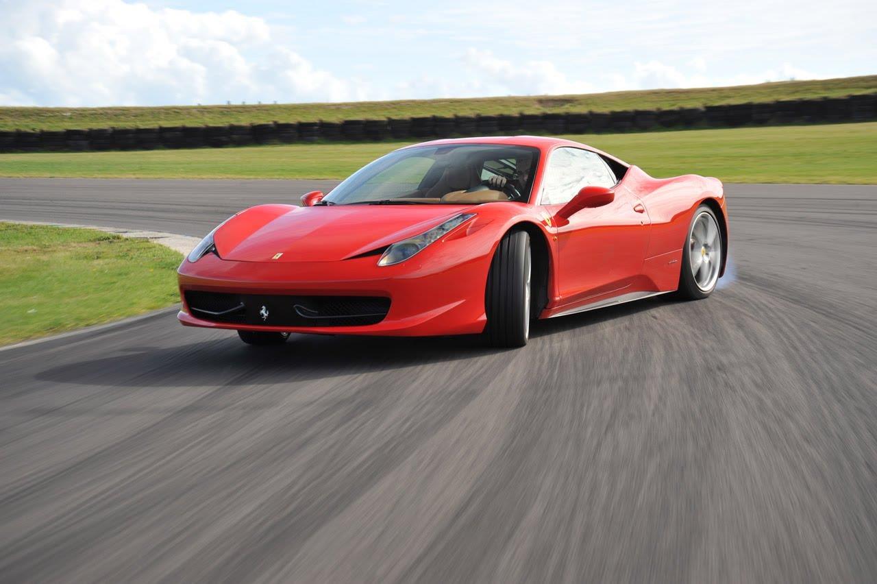 Vì sao ô tô ôm cua được?? Nguyên lý giúp xe ô tô ôm cua